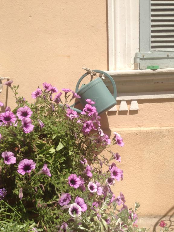 Chanteclair Cannes Exterior photo